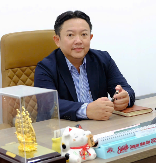 NGUYỄN DUY NAM